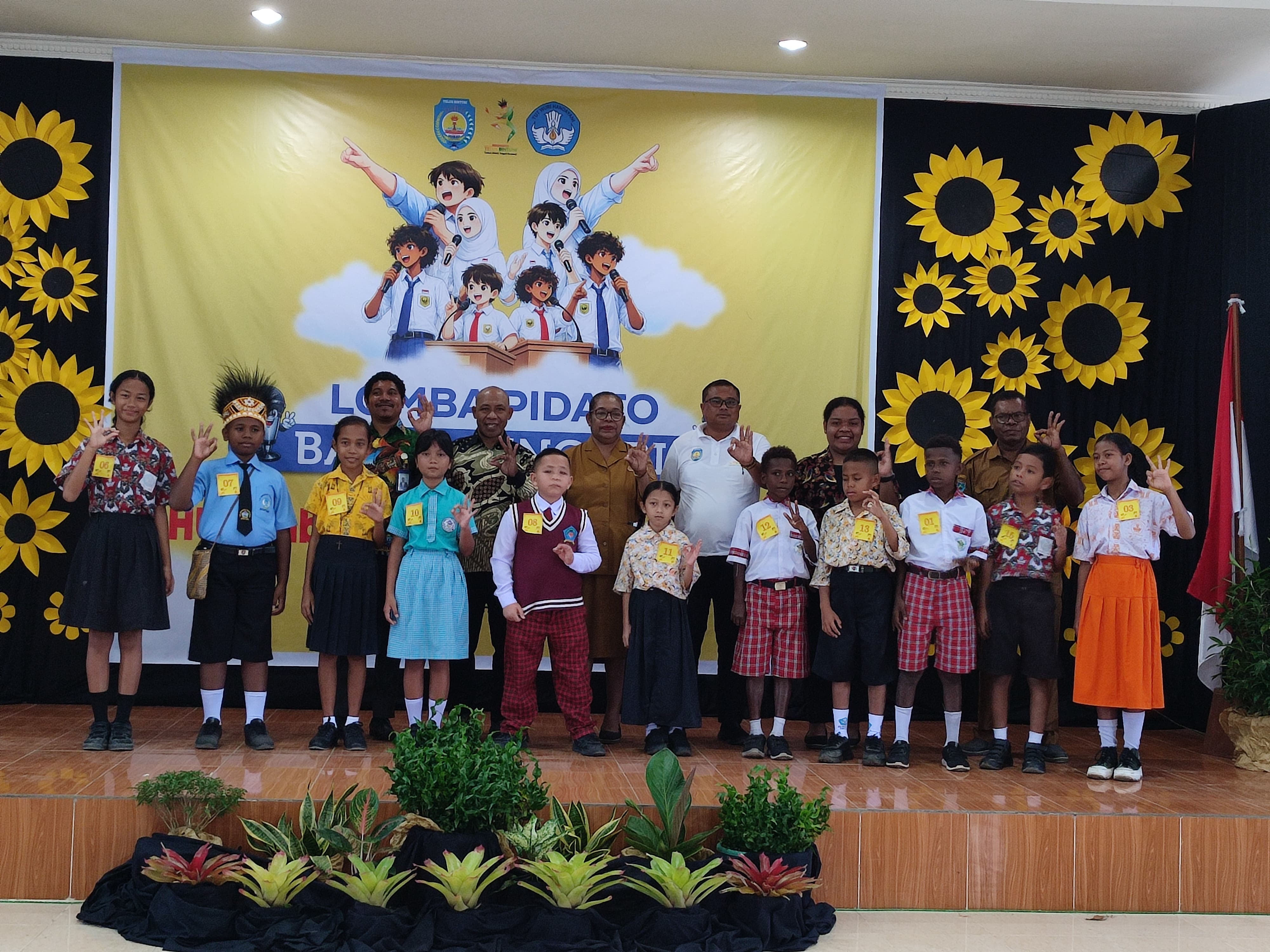 35 Pelajar Kabupaten Teluk Bintuni Ikuti Lomba Bahasa Inggris, Jane Fimbay : Kesiapan Generasi Muda Bersaing Tingkat Global