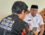 Bupati dan Wabup Teluk Bintuni Komitmen Sukseskan Sensus Ekonom Dengan Cara Menjalani Pendataan Oleh petugas Sensus ekonomi